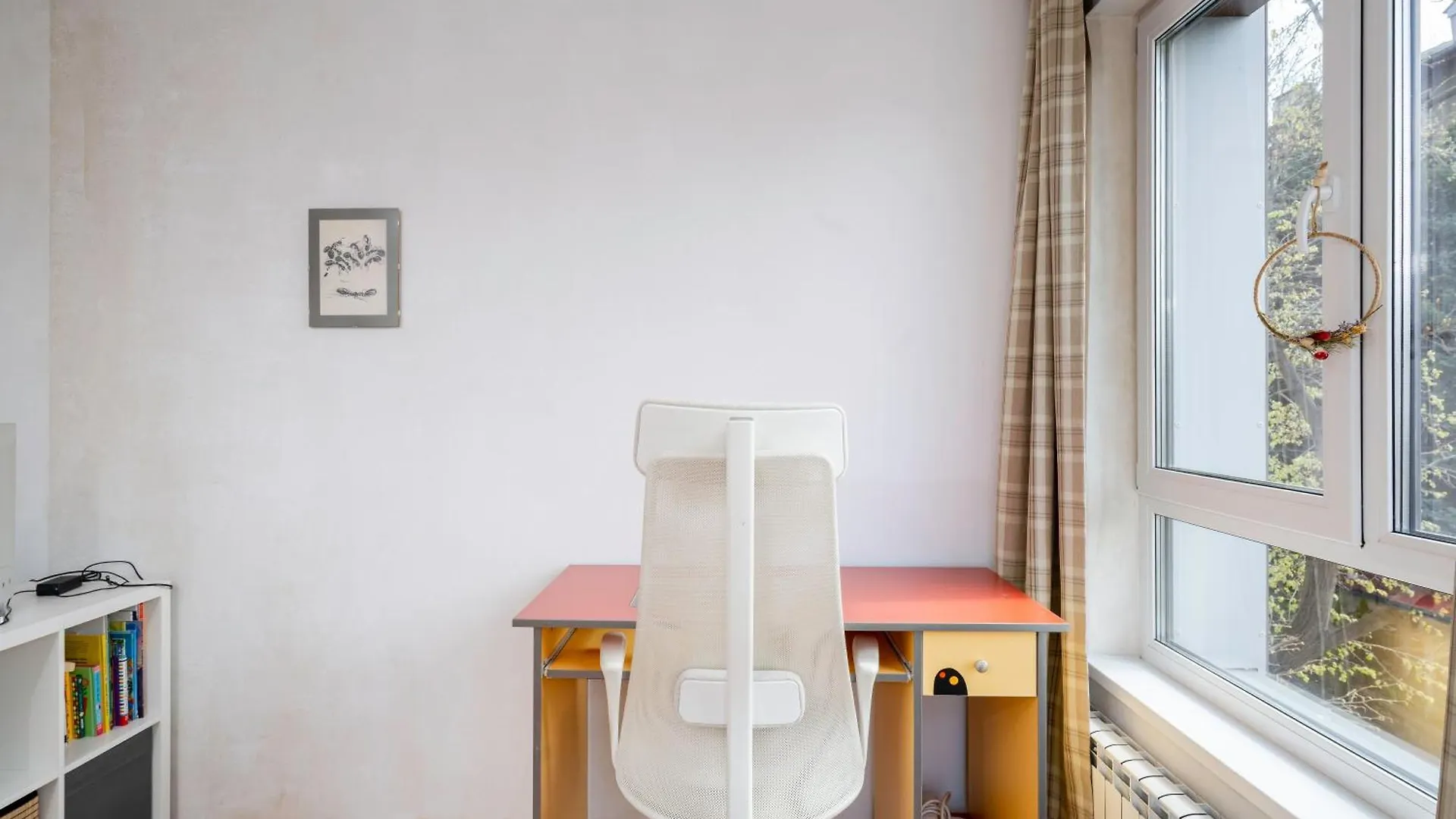 Bright And Cozy 1Bd Apartment Plus Desk By Flat Mаnаger Sofia